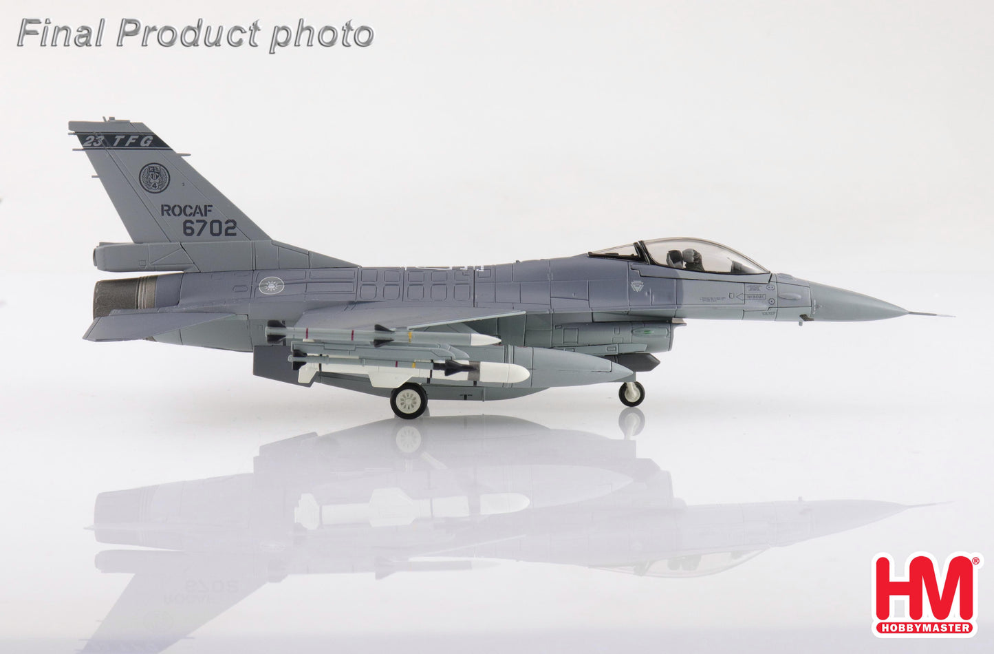 1/72 F-16V Fighting Falcon 6702 23 TFG ROCAF (with 2 x Harpoon Missile)
