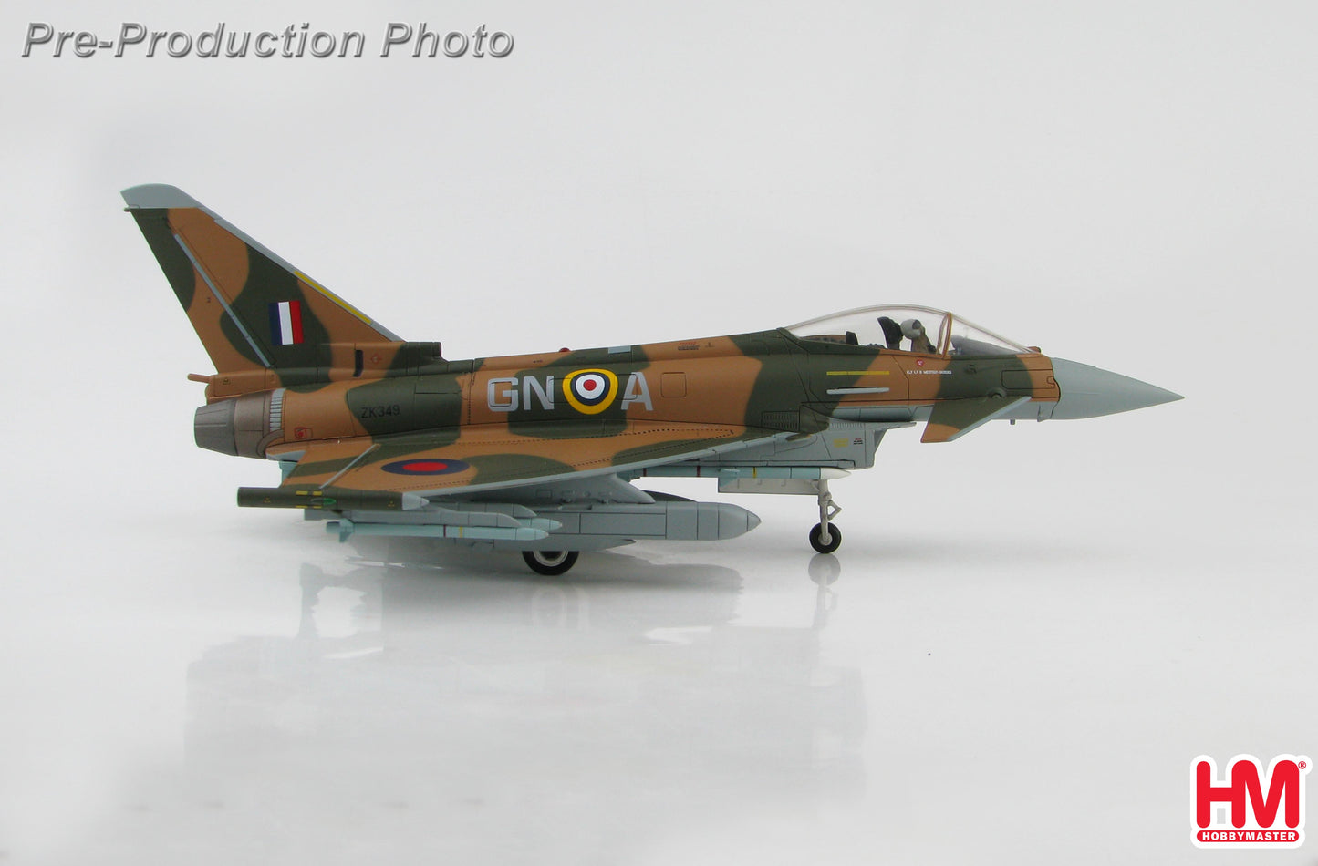 1/72 Eurofighter "Battle of Britain 75th Anniversary" ZK349 RAF 2015 (Full Loaded Version)