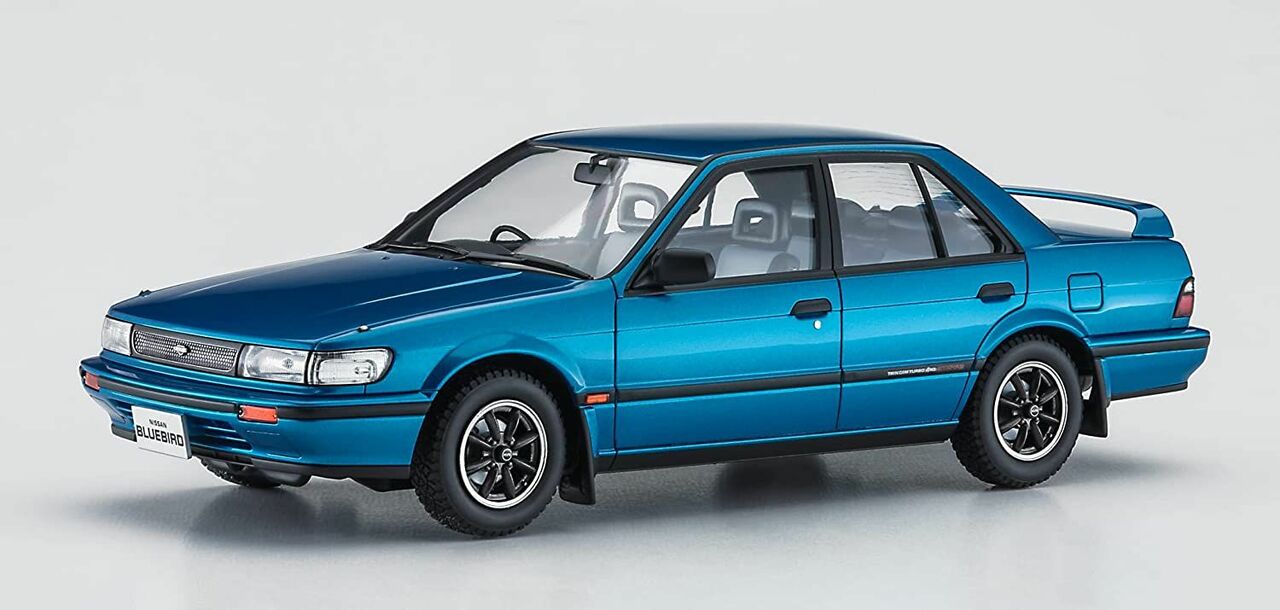 20562 1/24 NISSAN BLUEBIRD 4Door Sedan SSSATTESA LIMITED U12 EARLY w/Trunk Spoiler