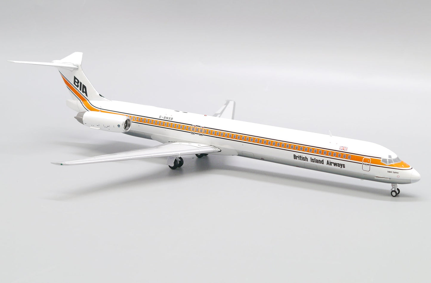 1/200 British Island Airways MD83 (GBNSB)