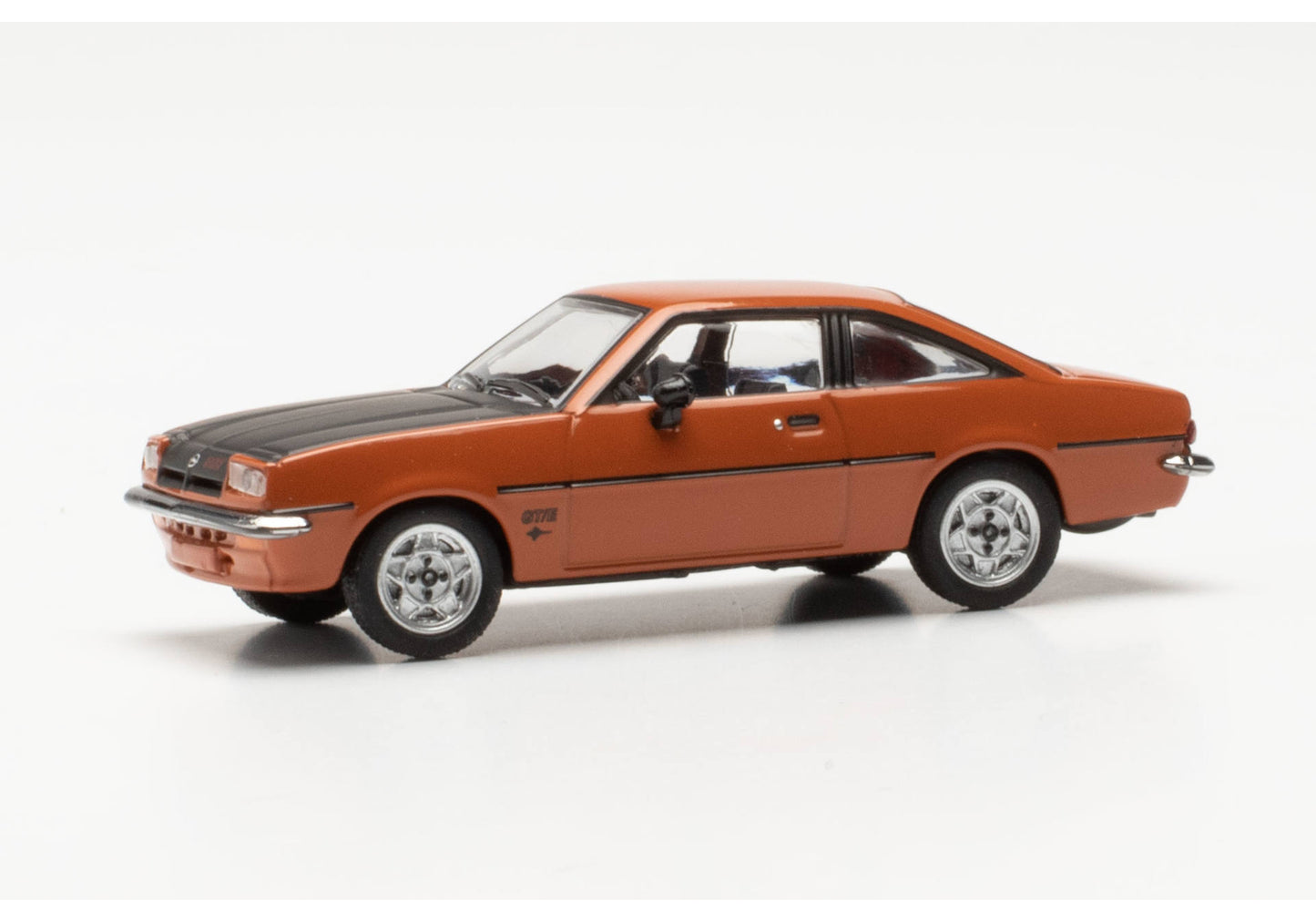 1/87 Opel Manta B Sienna Red