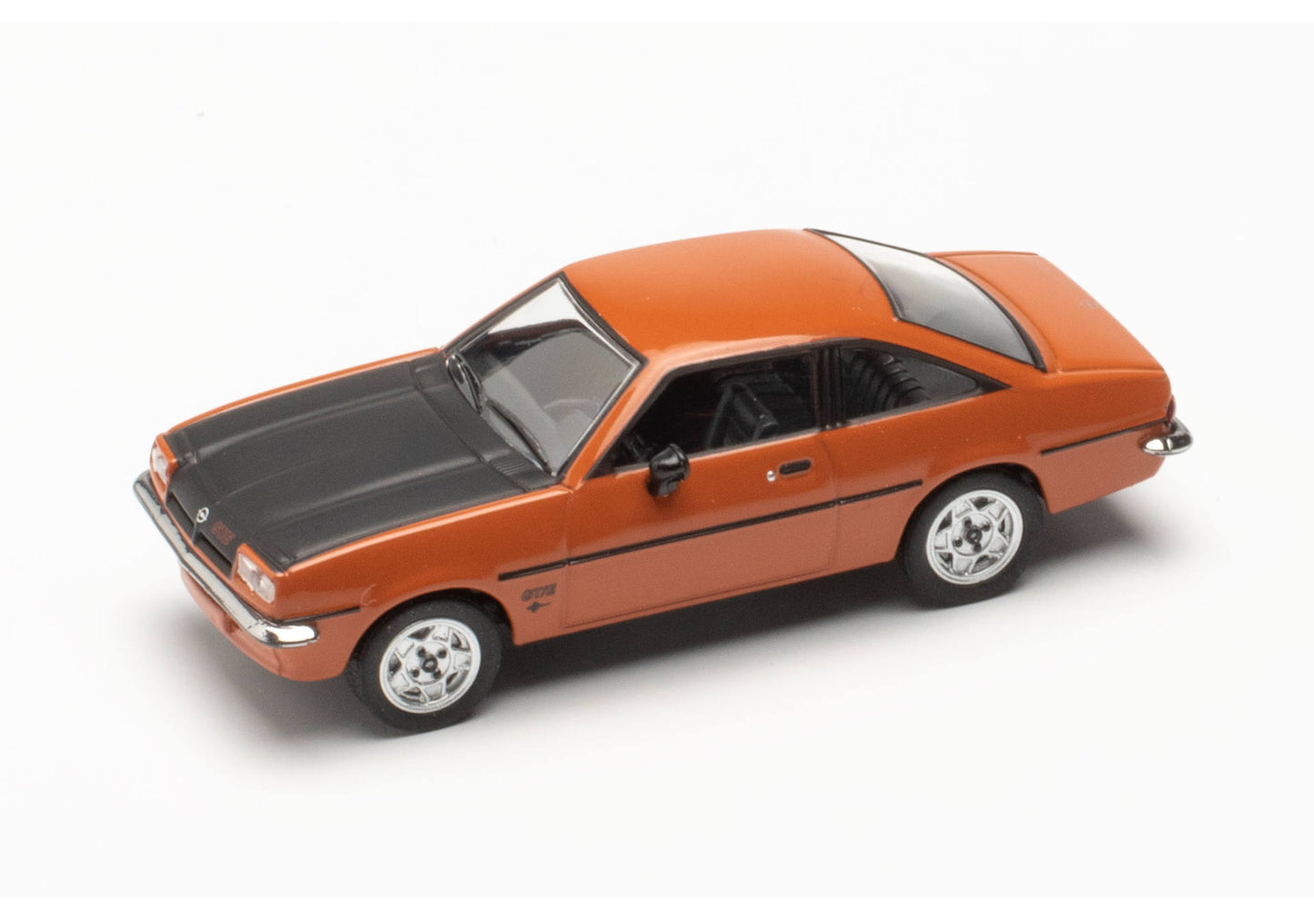 1/87 Opel Manta B Sienna Red
