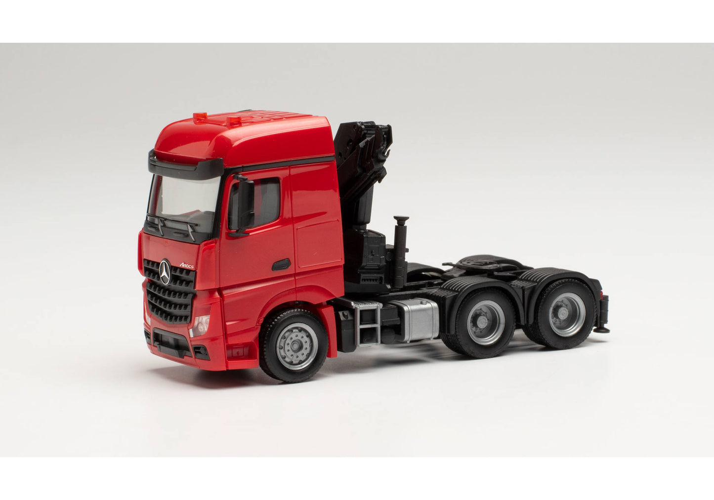 1/87 MercedesBenz Arocs 6x4 with Crane Tractor Red