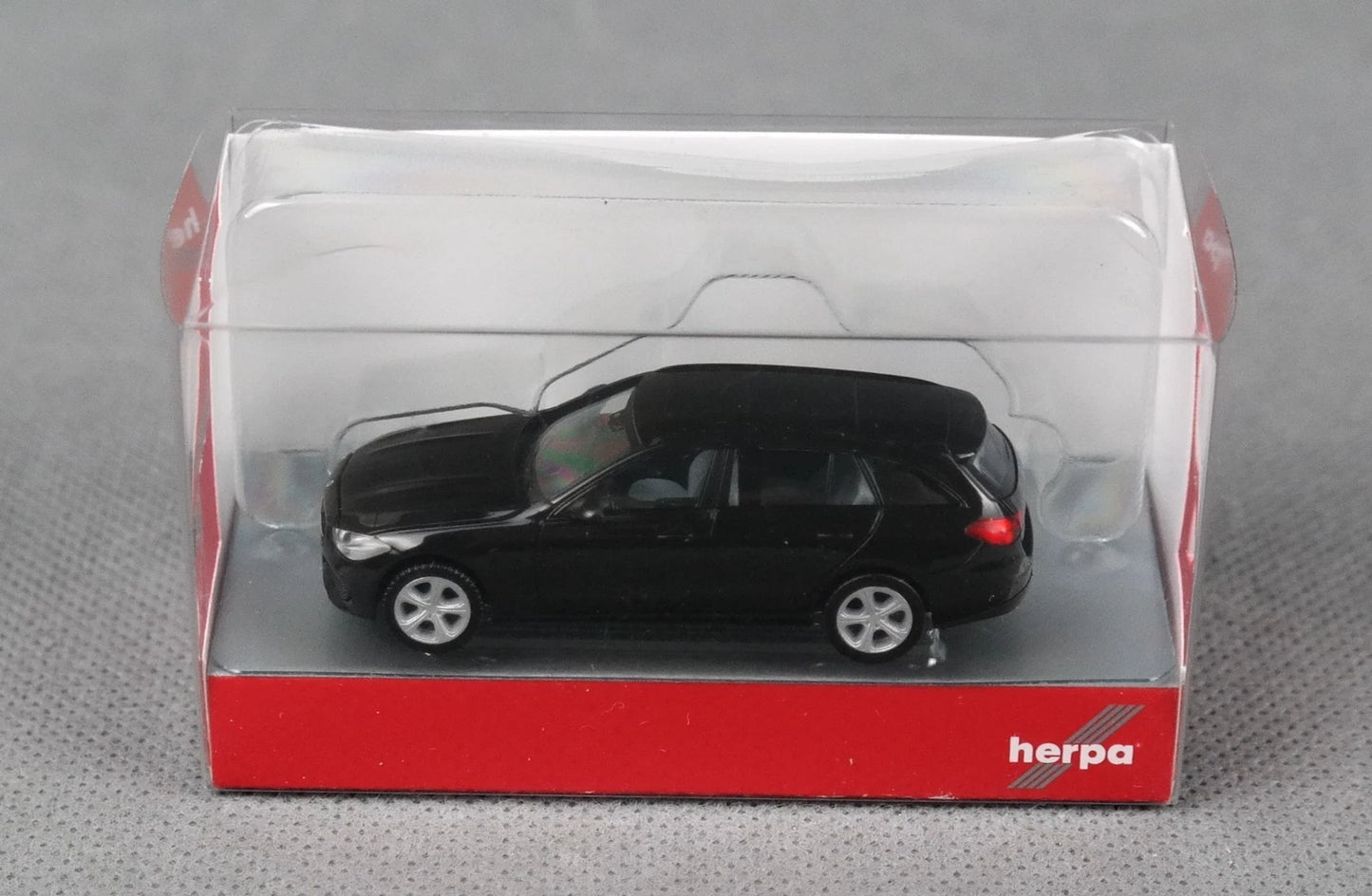 1/87 Mercedes C-Class T Model Black