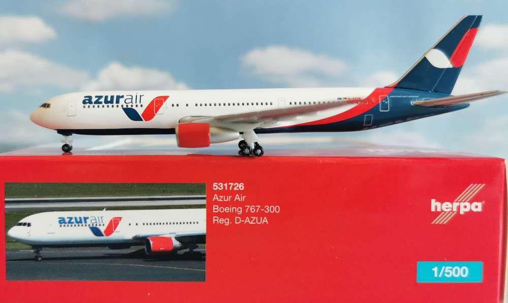 1/500 Azur Air Germany Boeing 767-300 D-AZUA
