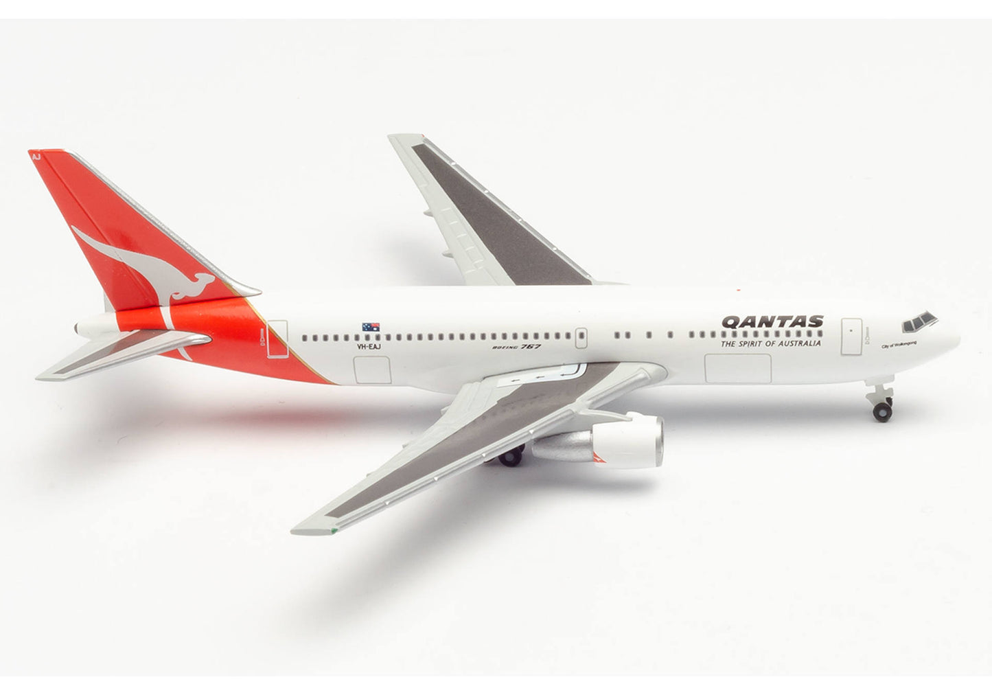 1/500 Qantas Boeing 767-200 VH-EAJ "City of Wollongong" Centenary Series