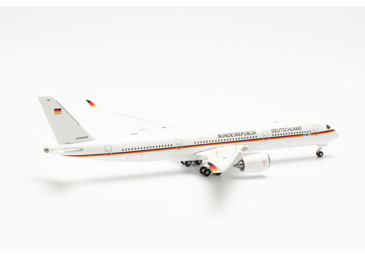 1/500 Luftwaffe Flugbereitschaft Airbus A350-900 "Konrad Adenauer"