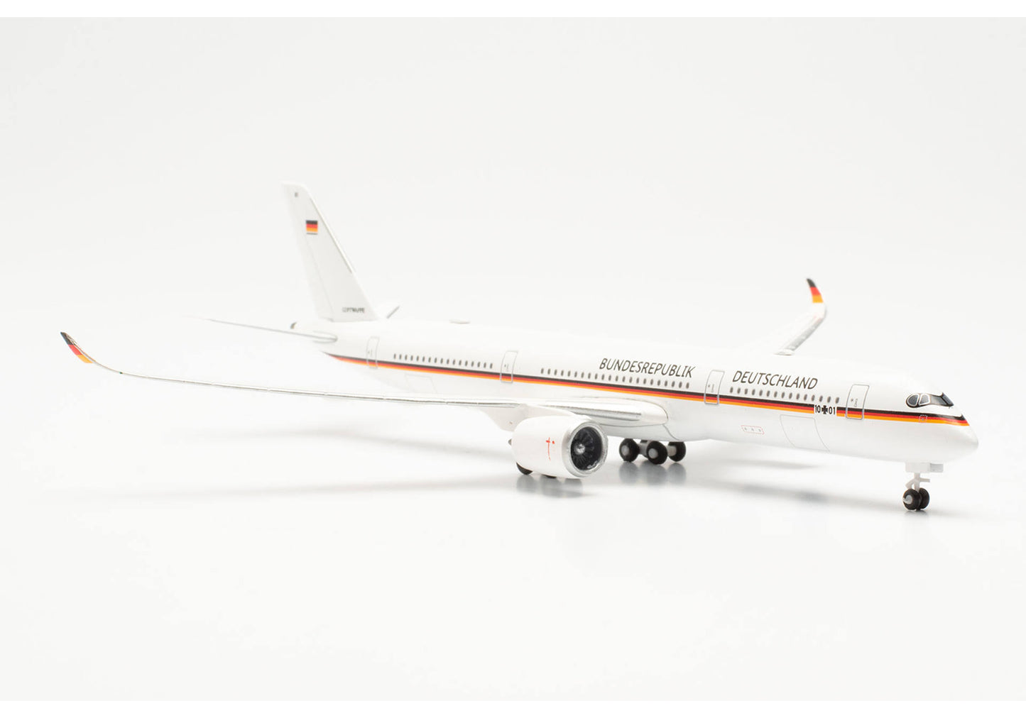1/500 Luftwaffe Flugbereitschaft Airbus A350-900 "Konrad Adenauer"