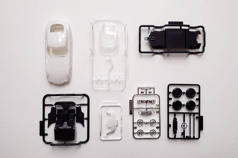 1/32 SNAP TOYOTA 2000GT (Pegasus White)