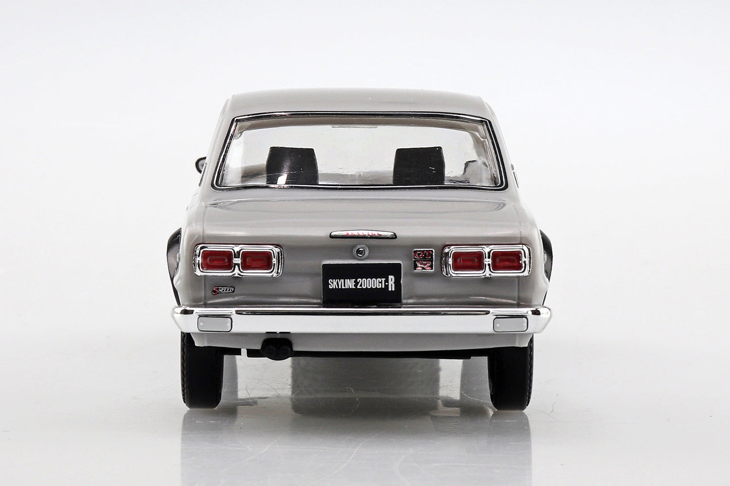 1/32 SNAP NISSAN SKYLINE 2000 GT-R (Silver)