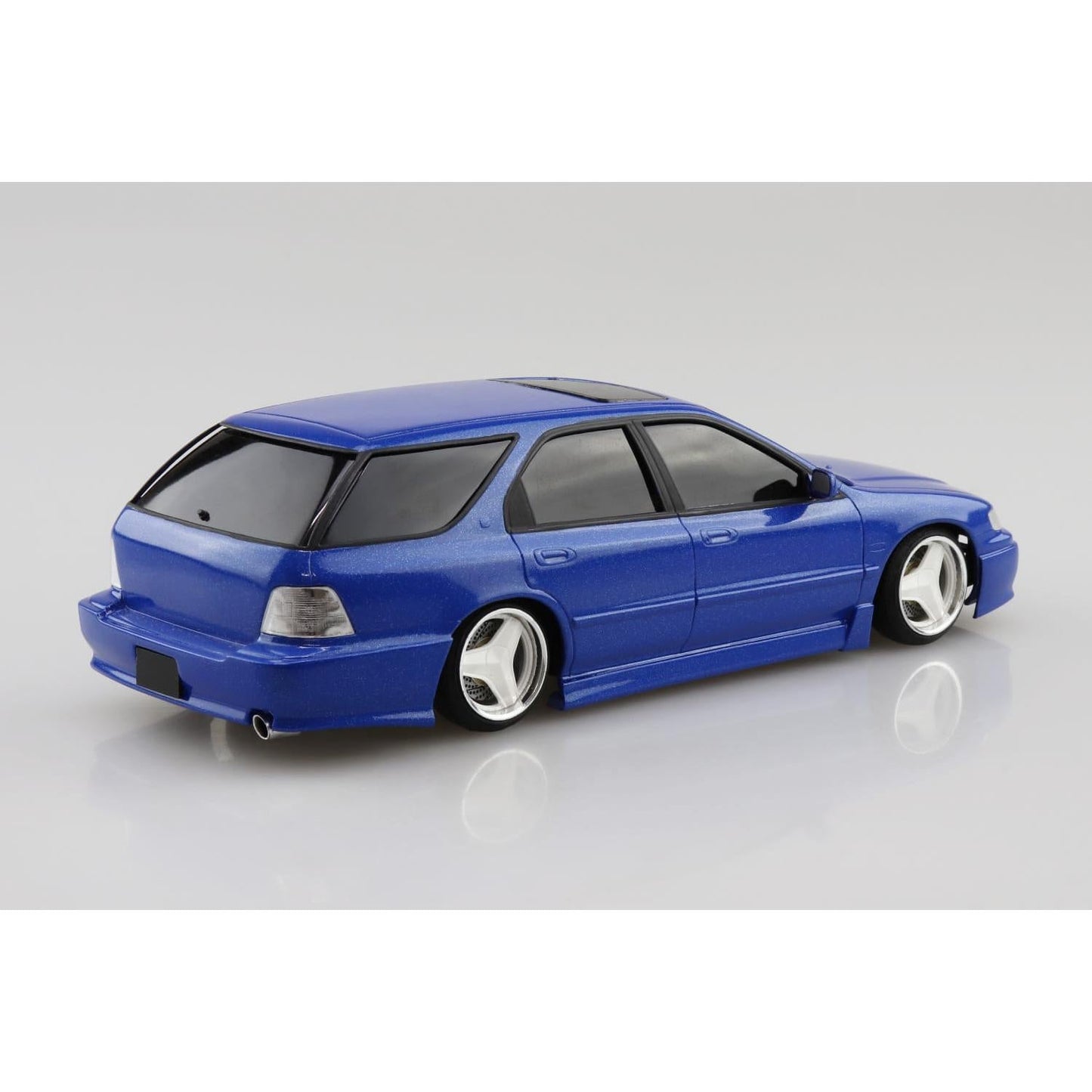 1/24 CF2 ACCORD WAGON SMOOTHING STYLE '96 (Honda)