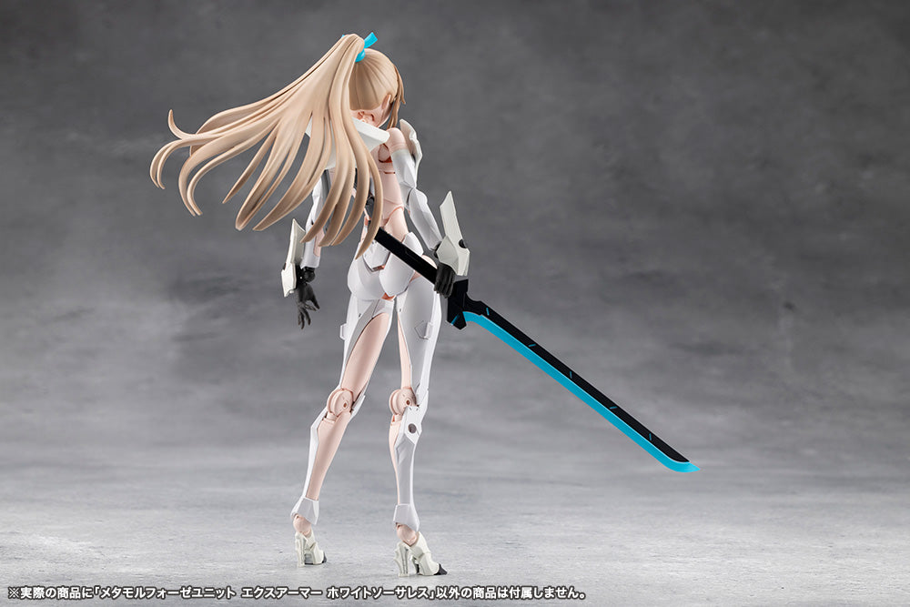 MEGALOMARIA UNLIMITED UNIVERSE - METAMORPHOSE UNIT EXARMOR WHITE SORCERESS