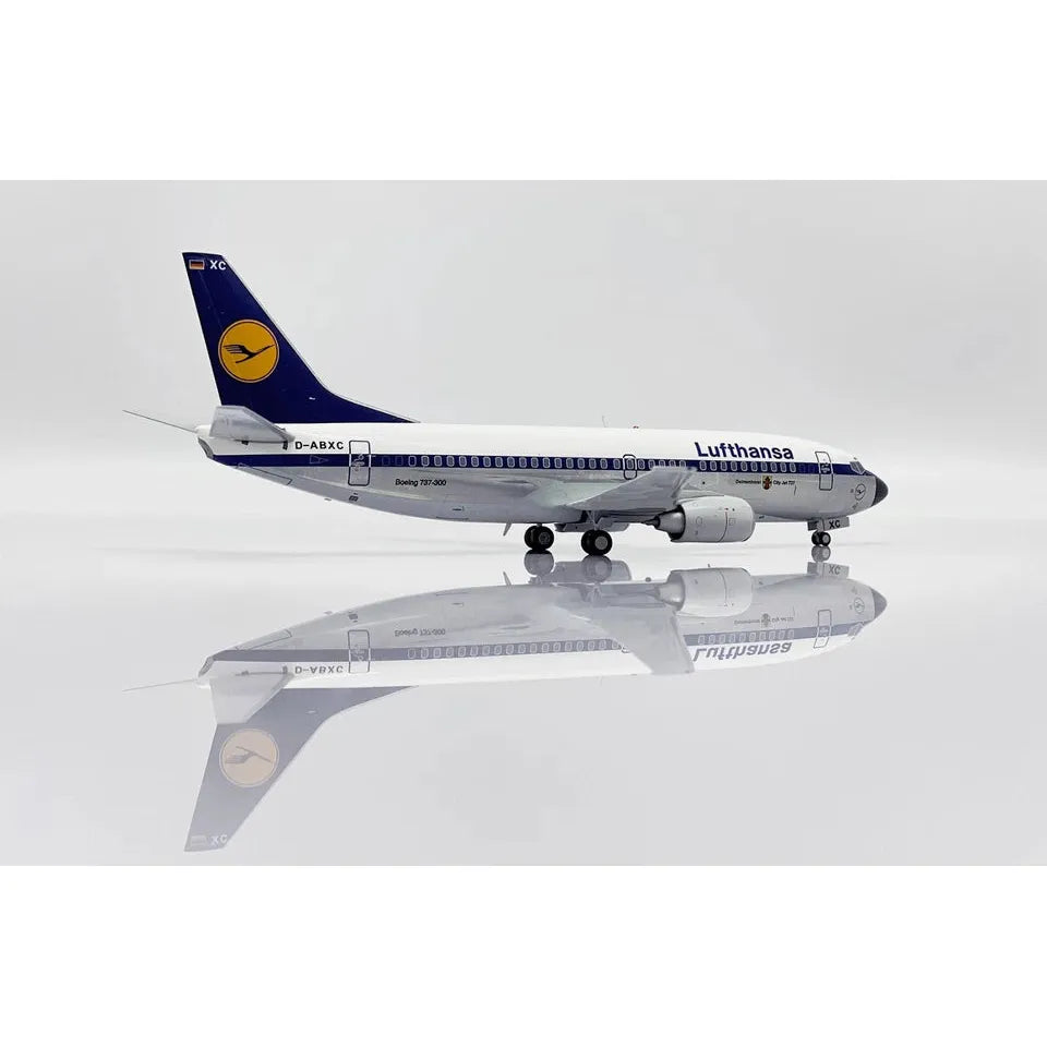1/200 Lufthansa Boeing 737-300 "Polished" Reg: D-ABXC with Stand