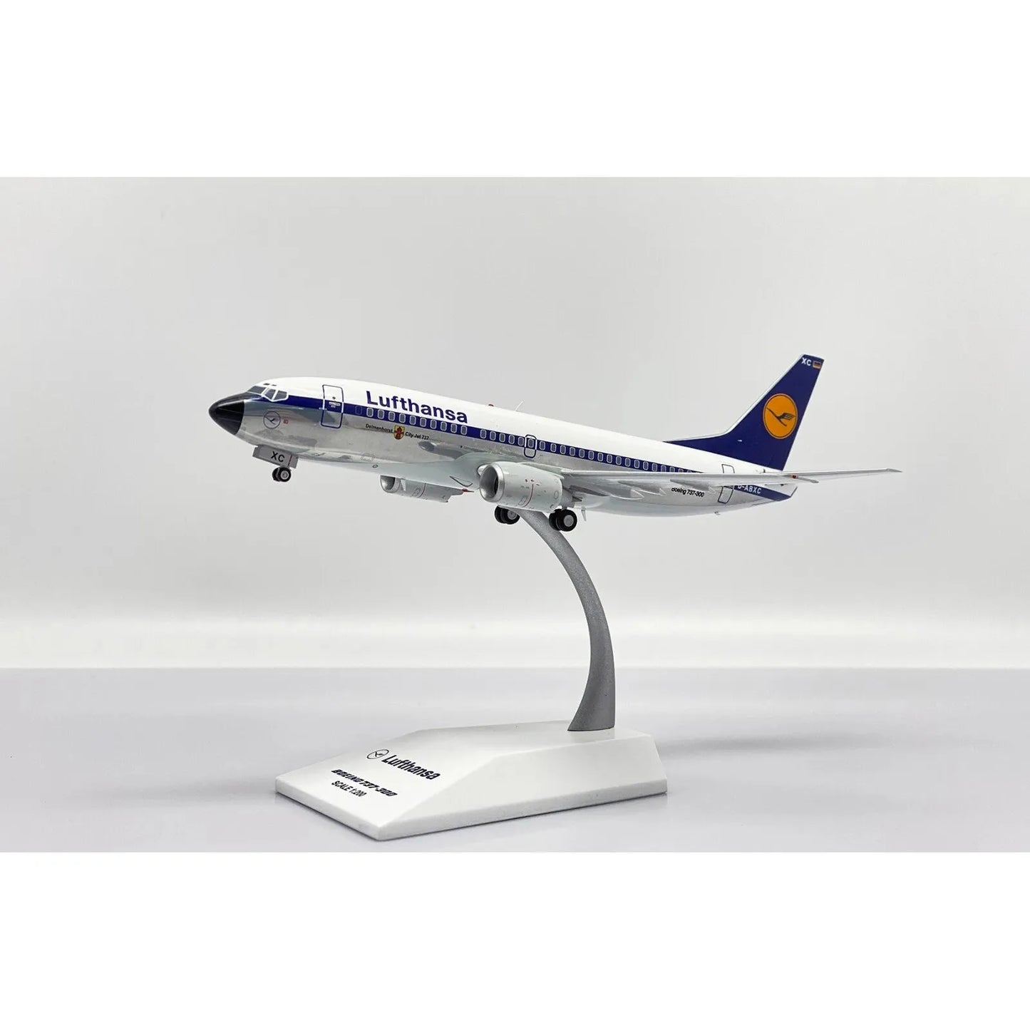 1/200 Lufthansa Boeing 737-300 "Polished" Reg: D-ABXC with Stand