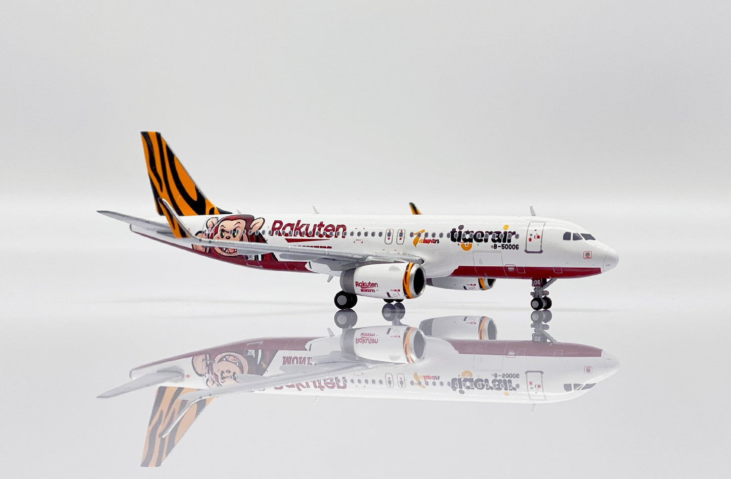 1/400 Tigerair Taiwan Airbus A320 B50006 Rakuten Monkeys Livery