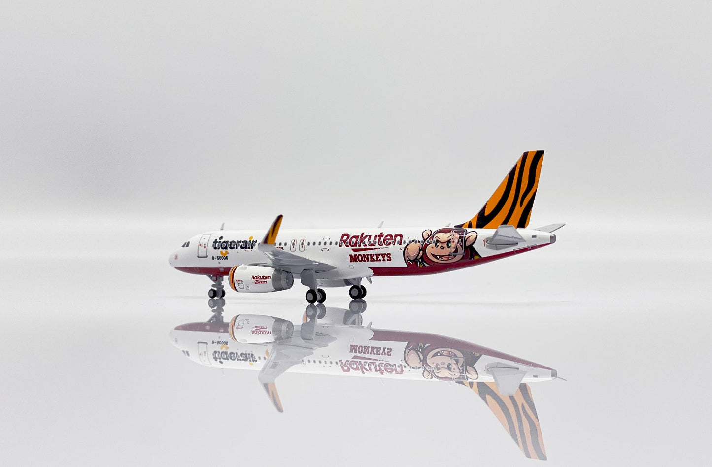 1/400 Tigerair Taiwan Airbus A320 B50006 Rakuten Monkeys Livery
