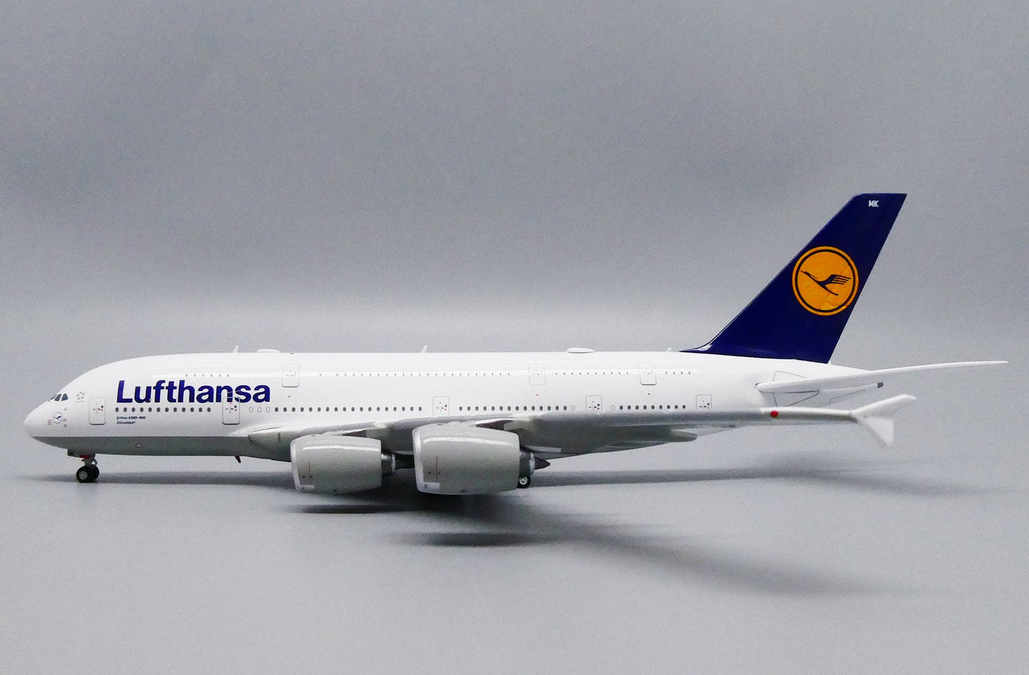 1/400 Lufthansa A380 DAIMK
