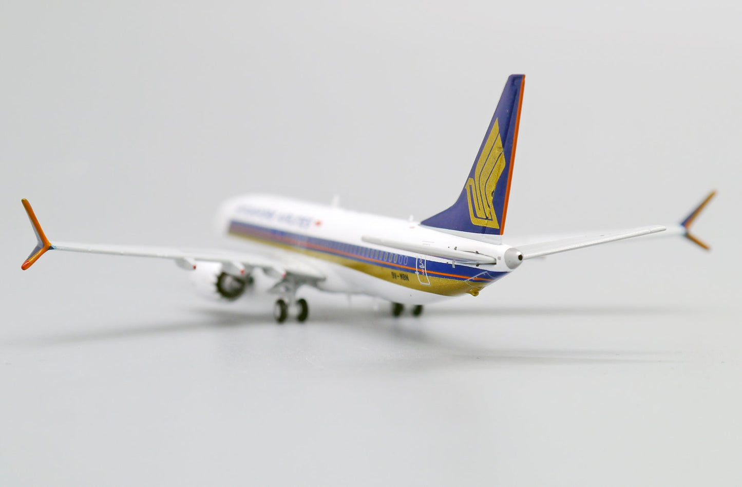 1/400 Singapore Airlines B737 MAX 8 9VMBN