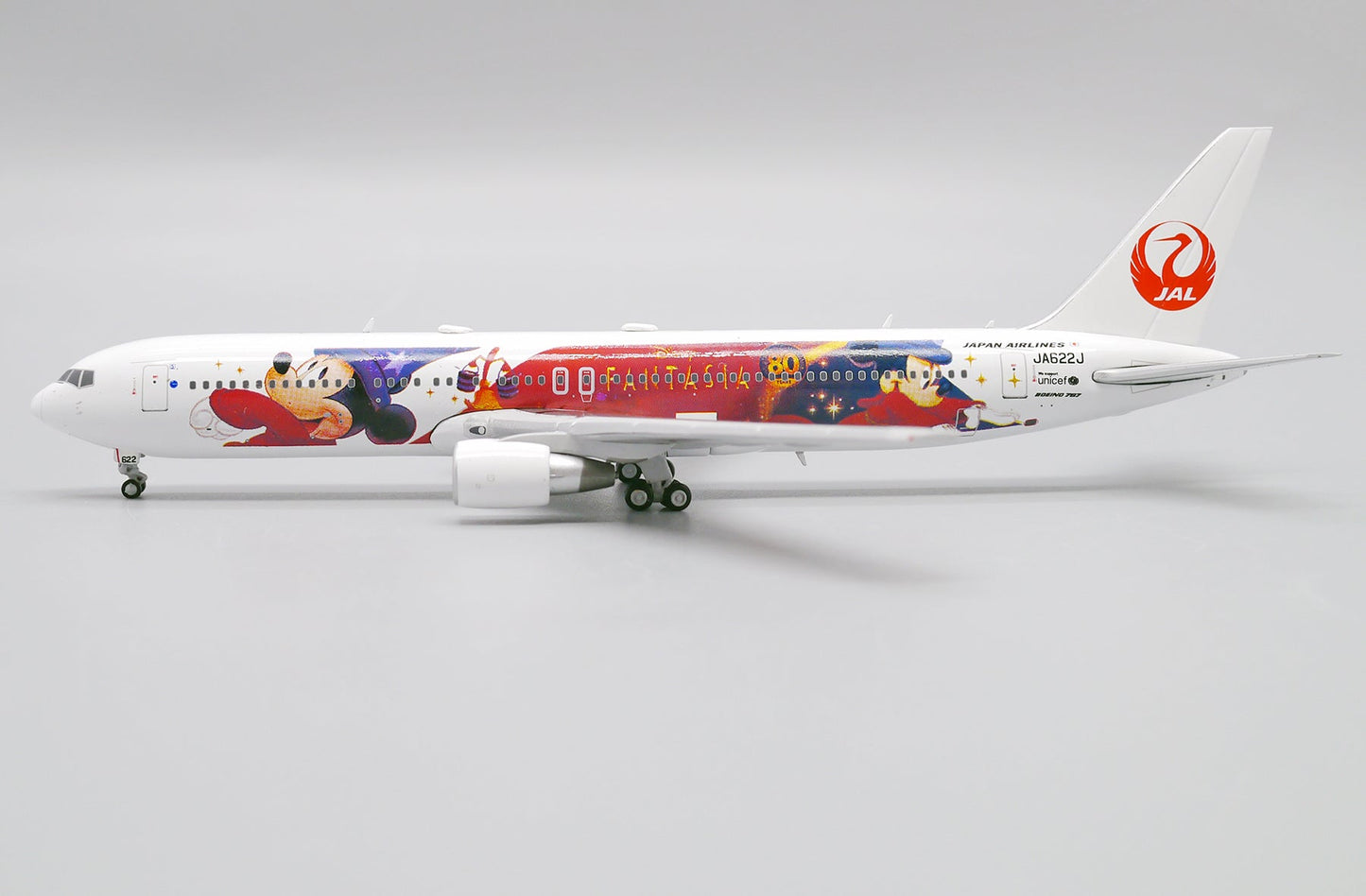 1/400 Japan Airlines B767300(ER) Disney Fantasia (JA622J)