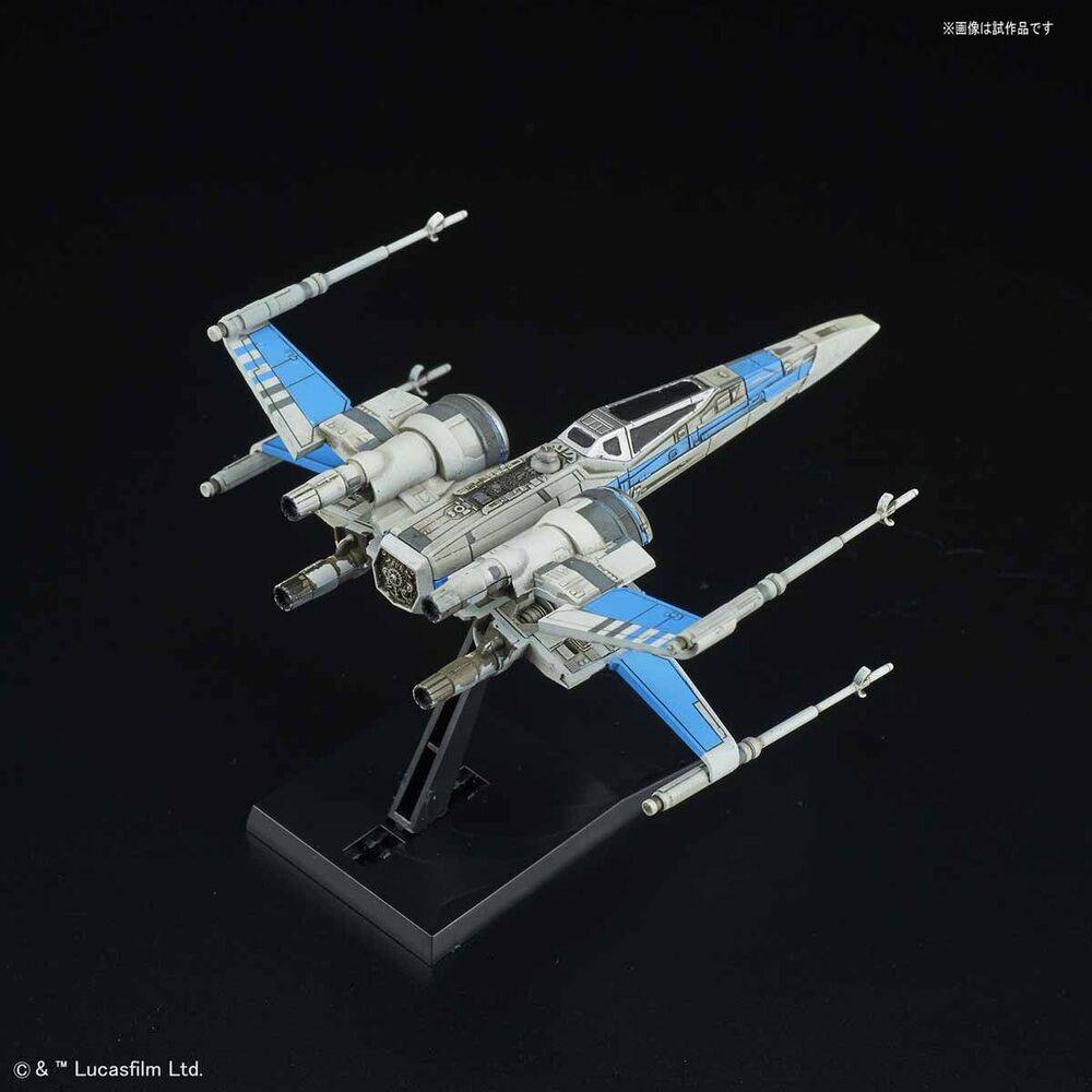 STAR WARS VEHICLE MODEL 011 BLUE SQUADRON RESISTANCE W-WING FIGHTER
