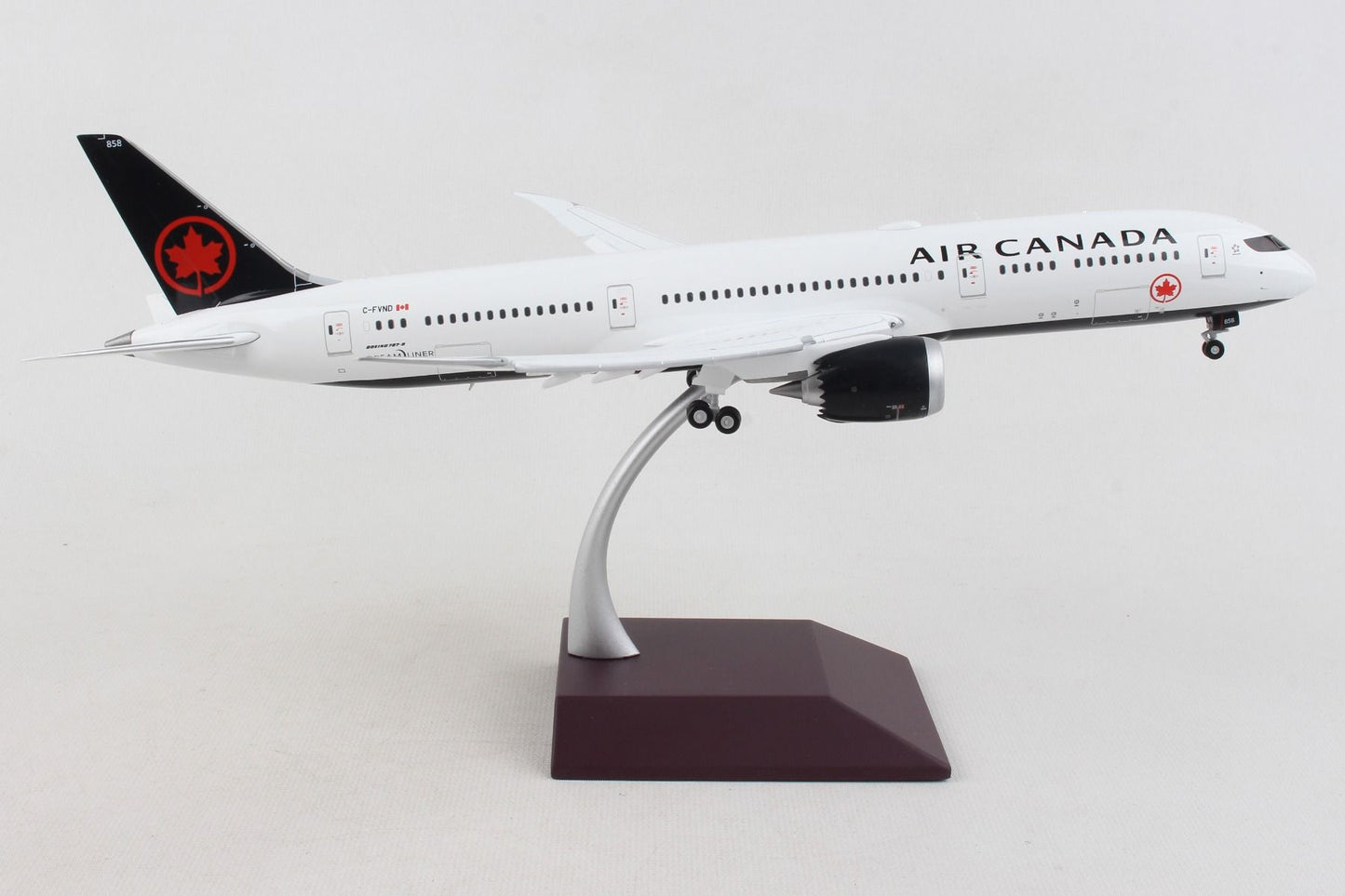 1/200 Air Canada B7879 Dreamliner (CFVND) Flap Down