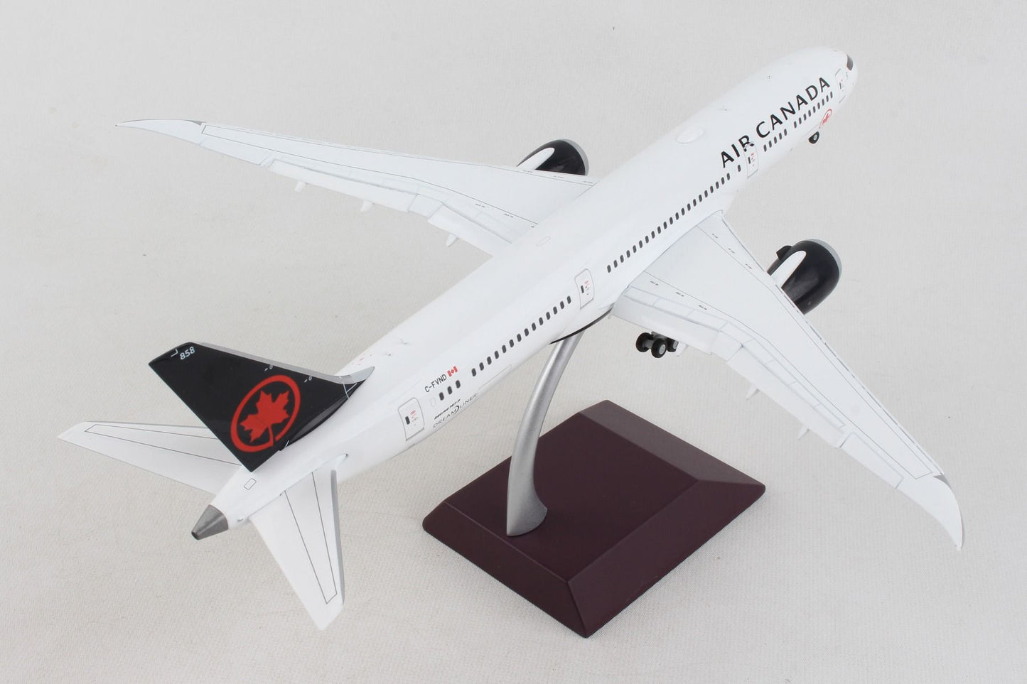 1/200 Air Canada B7879 Dreamliner (CFVND) Flap Down
