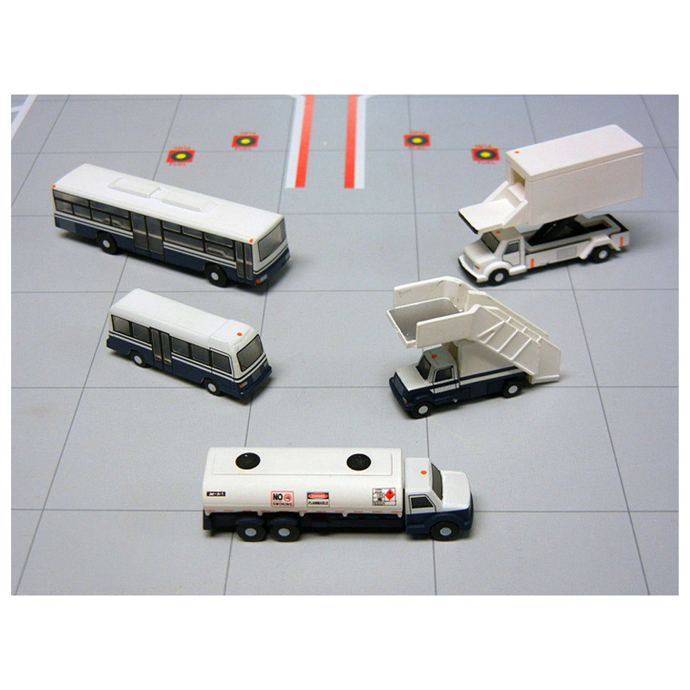 1/200 Aiport Service Vehicles (Buses, Trucks)