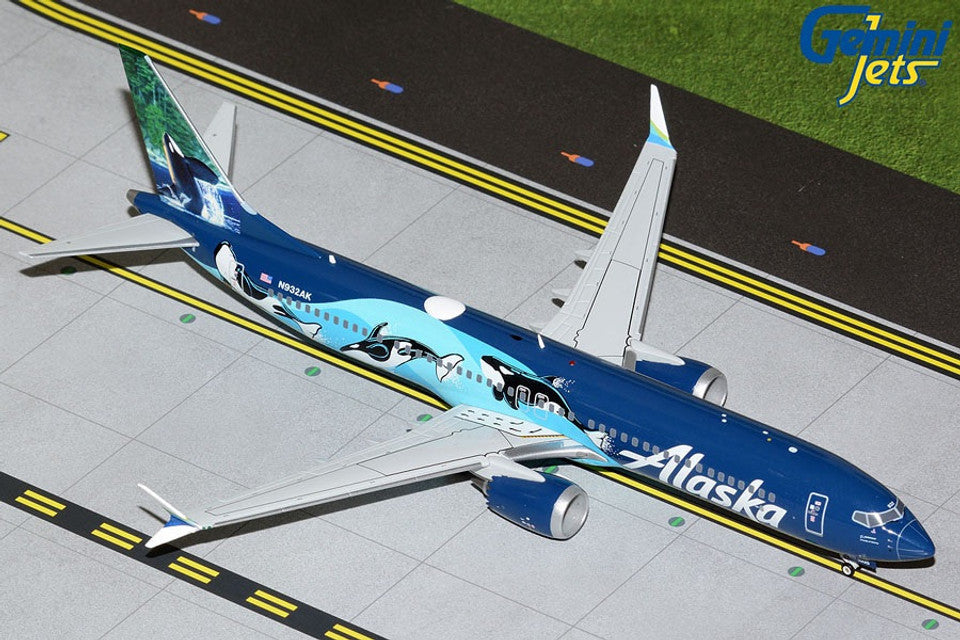 1/200 Alaska Airlines B7379 Max Whales (N932AK)