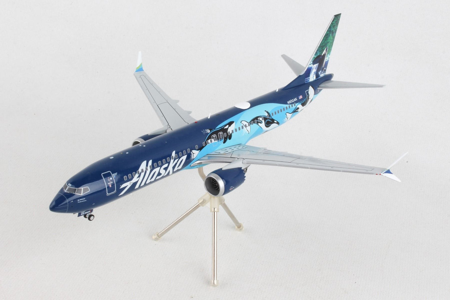 1/200 Alaska Airlines B7379 Max Whales (N932AK)