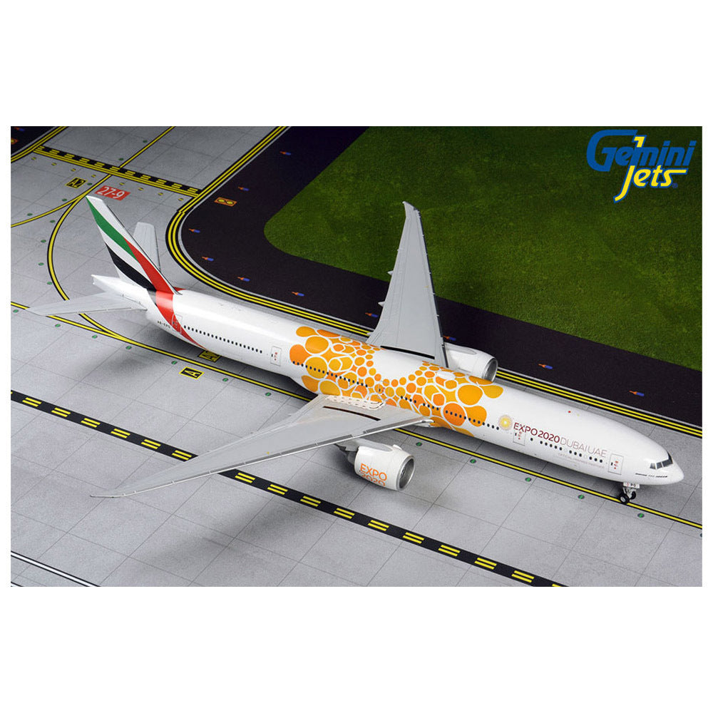 1/200 Emirates B777-300ER A6-EPO