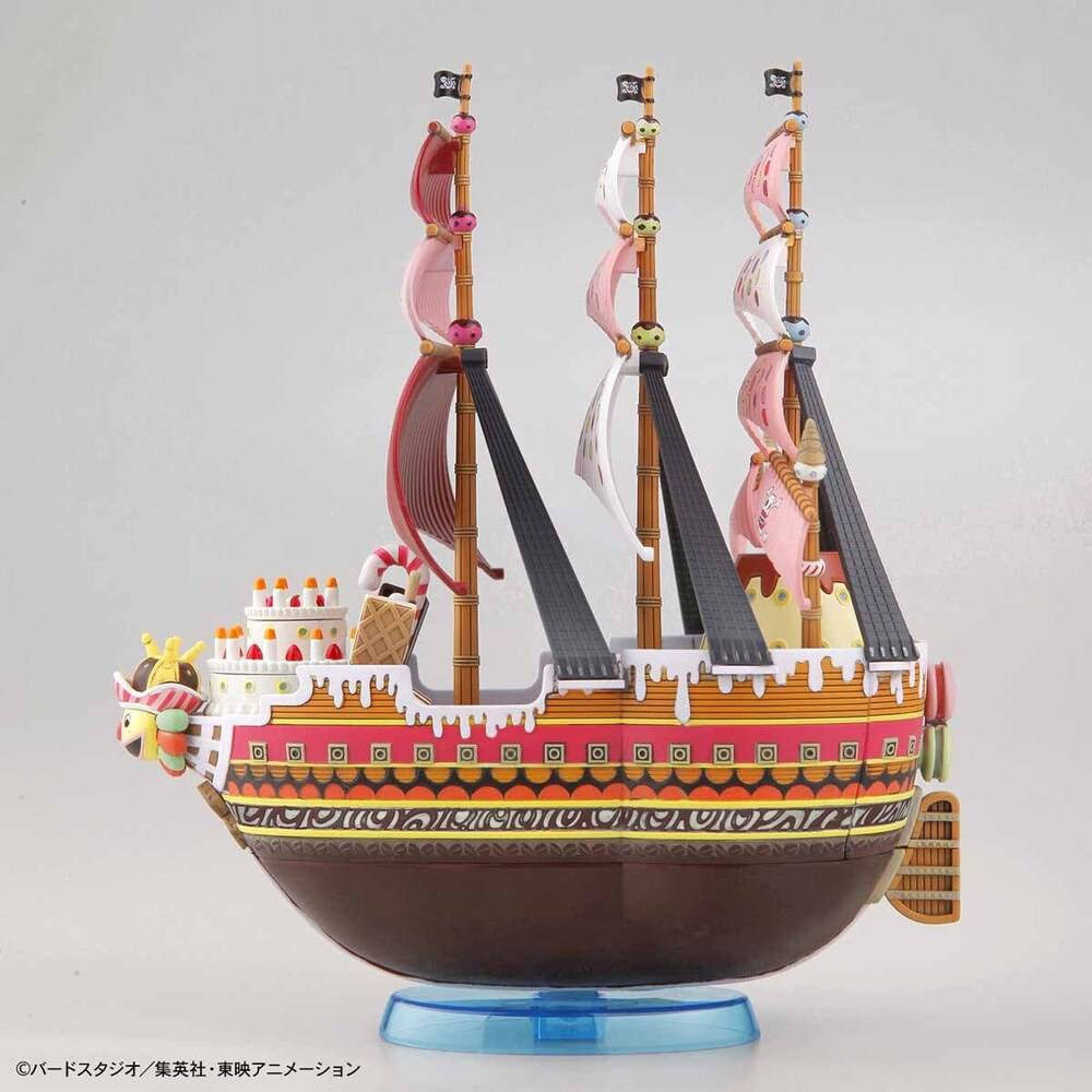 Bandai - ONE PIECE GRAND SHIP COLLECTION QUEEN-MAMA-CHANTER