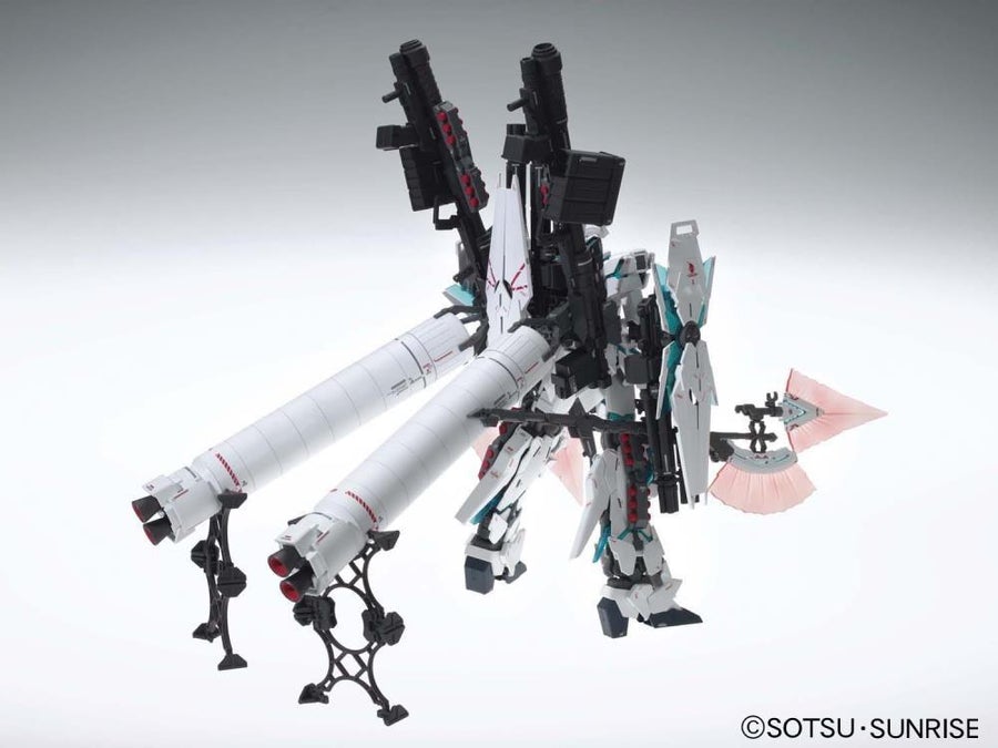 MGÂ 1/100Â RX-0 FULL ARMOR UNICORN GUNDAM VER. Ka
