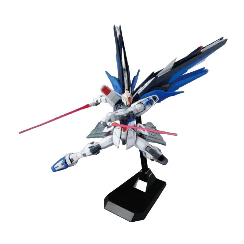 MG 1/100 FREEDOM GUNDAMÂ Ver.2.0