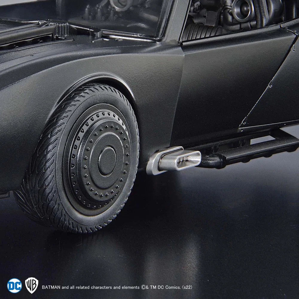 1/35 SCALE MODEL KIT BATMOBILE (THE BATMAN Ver.)