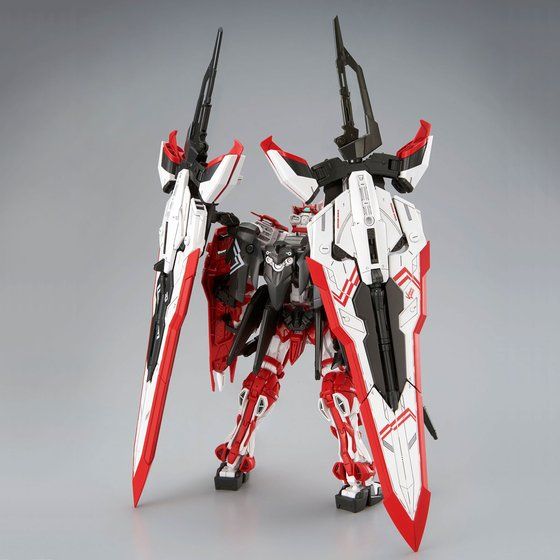MG 1/100 MBF02VV GUNDAM ASTRAY TURN RED