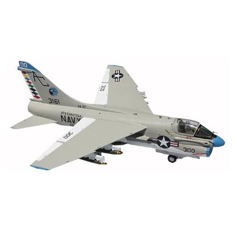 1/72 US Navy A-7 CorsairII Raging Bulls
