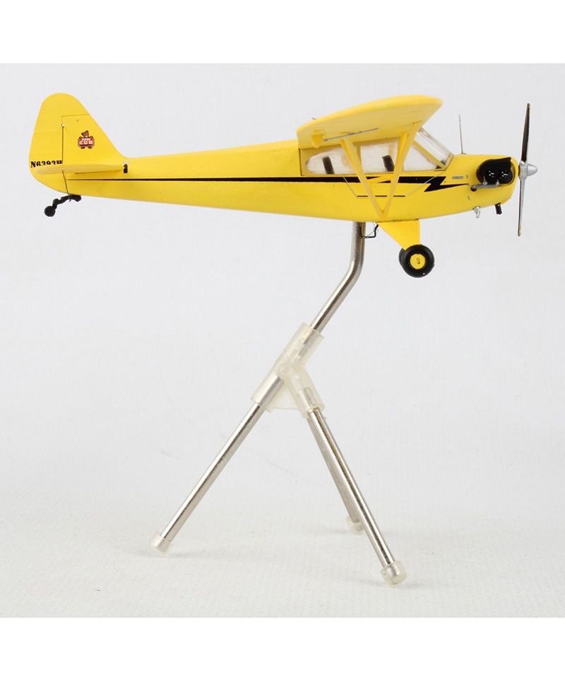 1/72 Piper J3 Cub