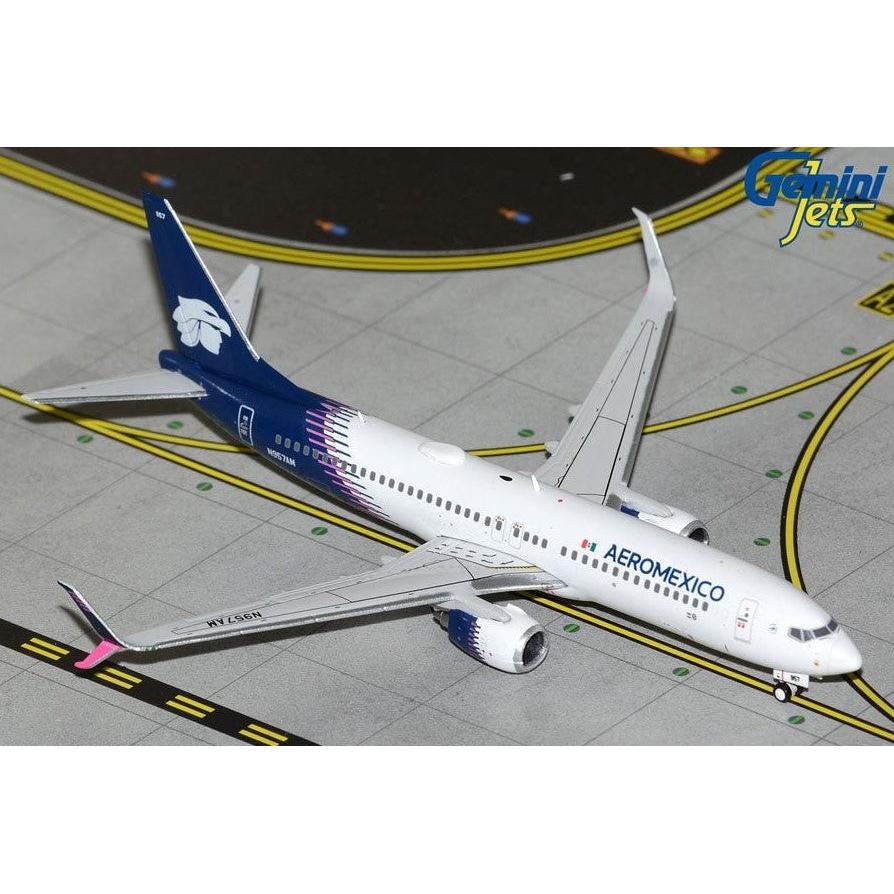 1/400 Aeromexico B737-800 N957AM New Livery