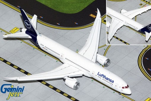 1/400 Lufthansa B7879 DABPA (flaps down)