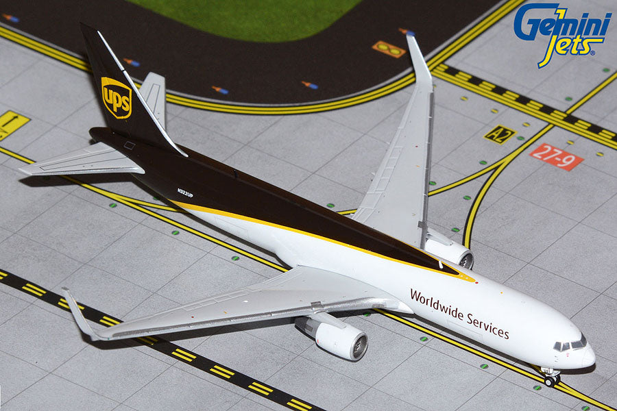 1/400 UPS Airlines B767300ERF N322UP