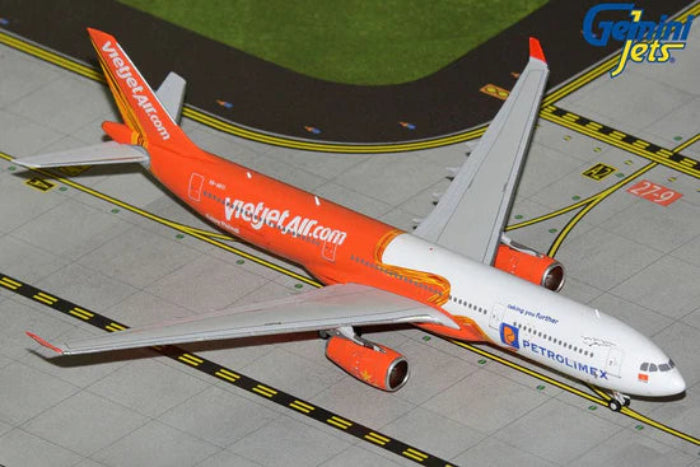 1/400 VietJet Air A330-300 VN-A811 "Petrolimex" Livery