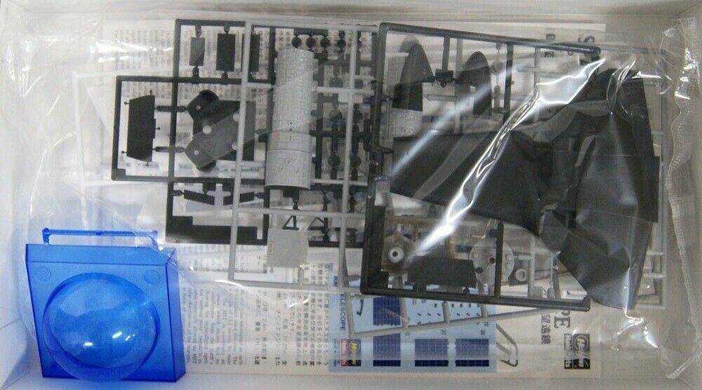 1/200 SPACE SHUTTLE ORBITER & HUBBLE SPACE TELESCOPE