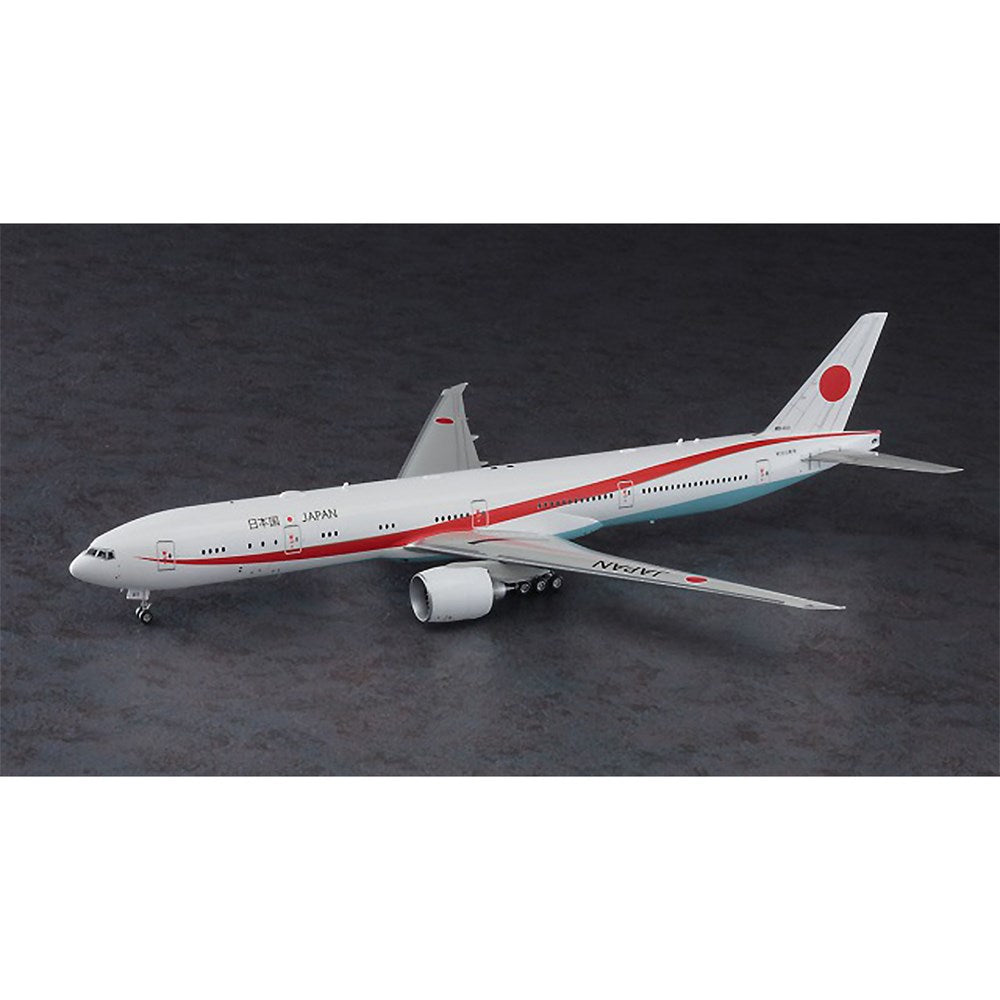 1/200 JAPANESE GOVERNMENT AIR TRANSPORT BOEING 777-300ER