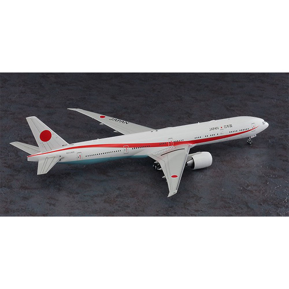 1/200 JAPANESE GOVERNMENT AIR TRANSPORT BOEING 777-300ER