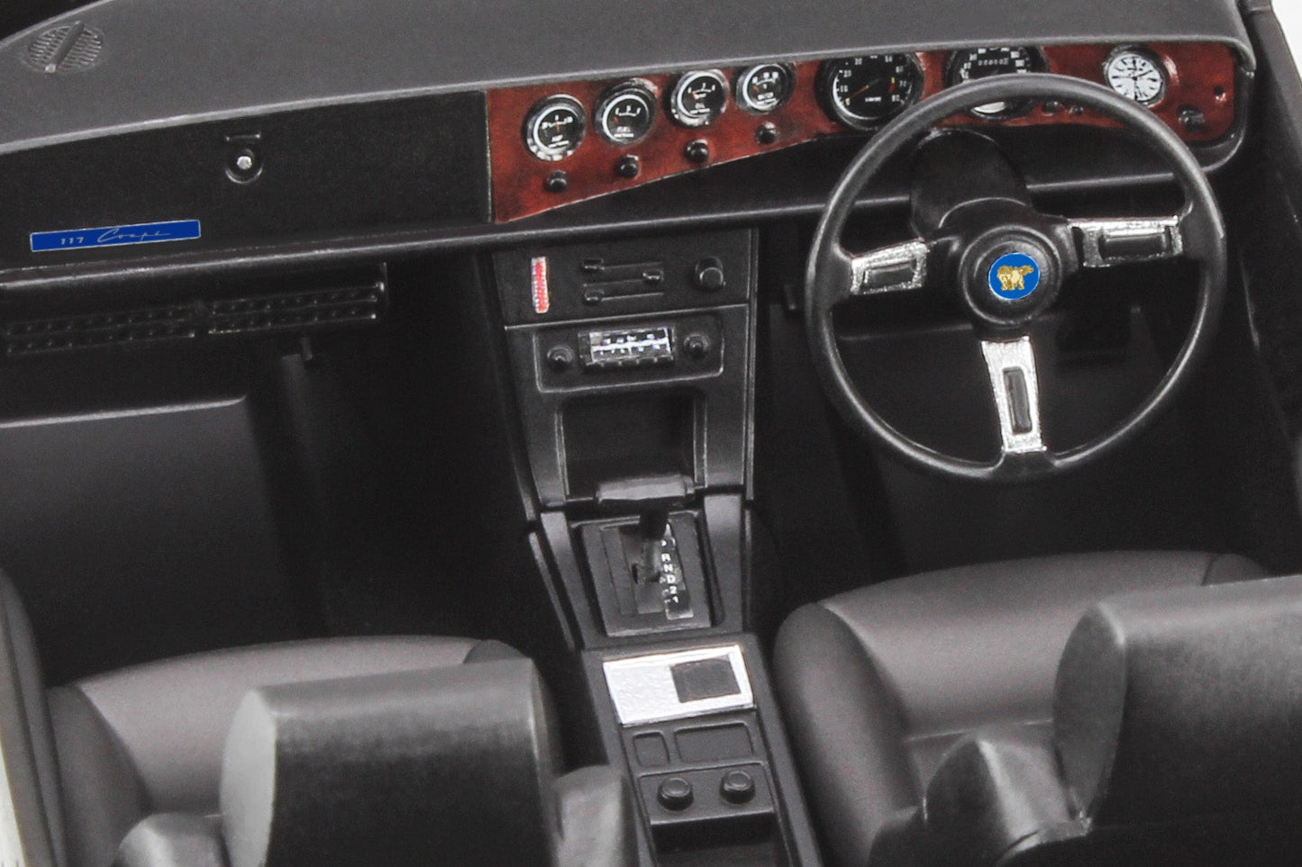 1/24 ISUZU 117 COUPE MIDDLE VERSION (XE) (1976)