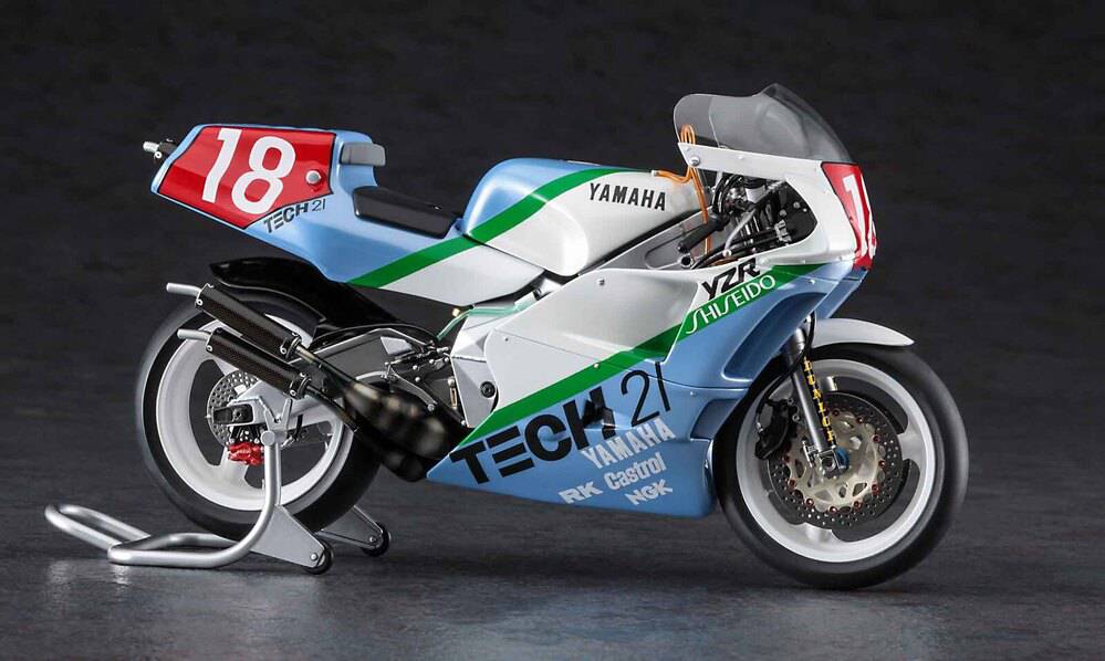 1/12 Yamaha YZR500 0W98 TECH21 1988