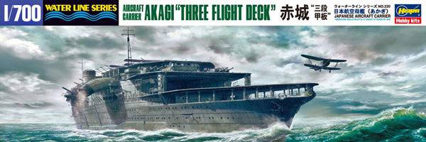 1/700 AIRCRAFT CARRIER AKAGI - THREE FLIGHT DECK -
