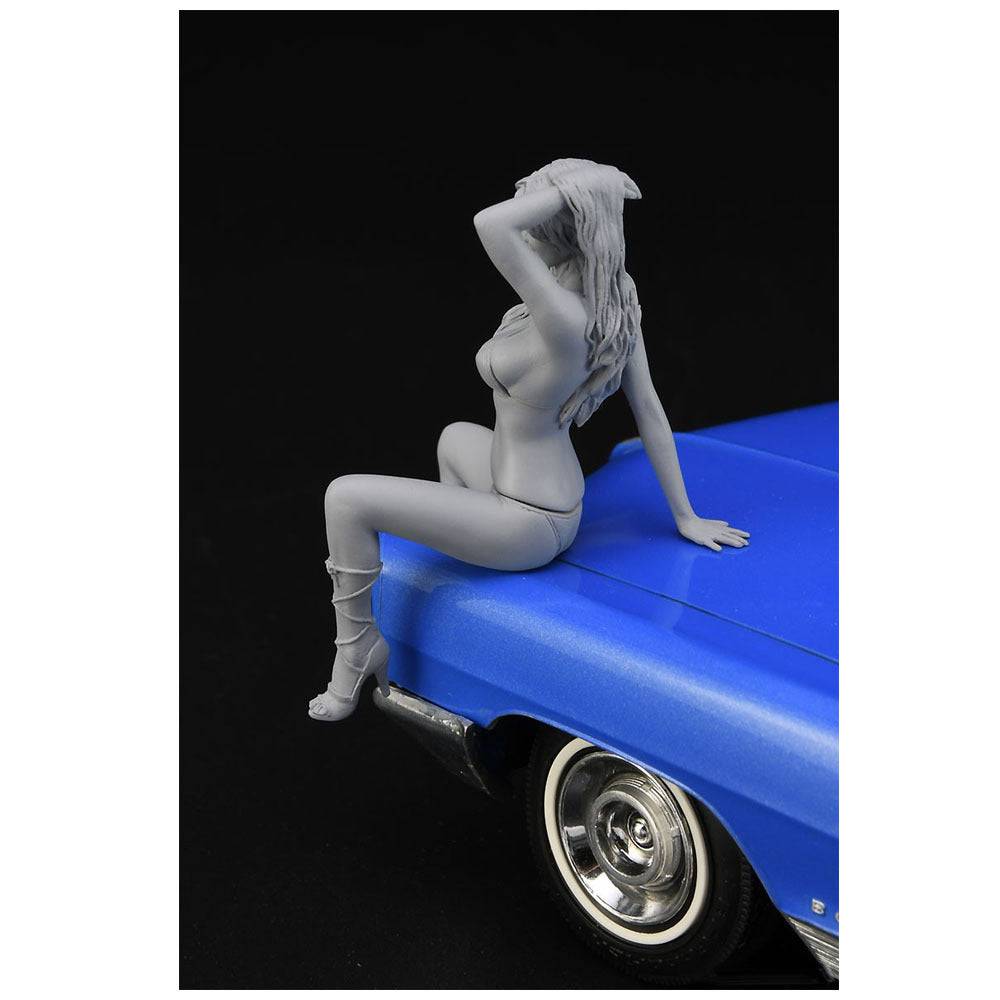 1/24 1966 AMERICAN COUPE TYPE P w/BLOND GIRLiS FIGURE