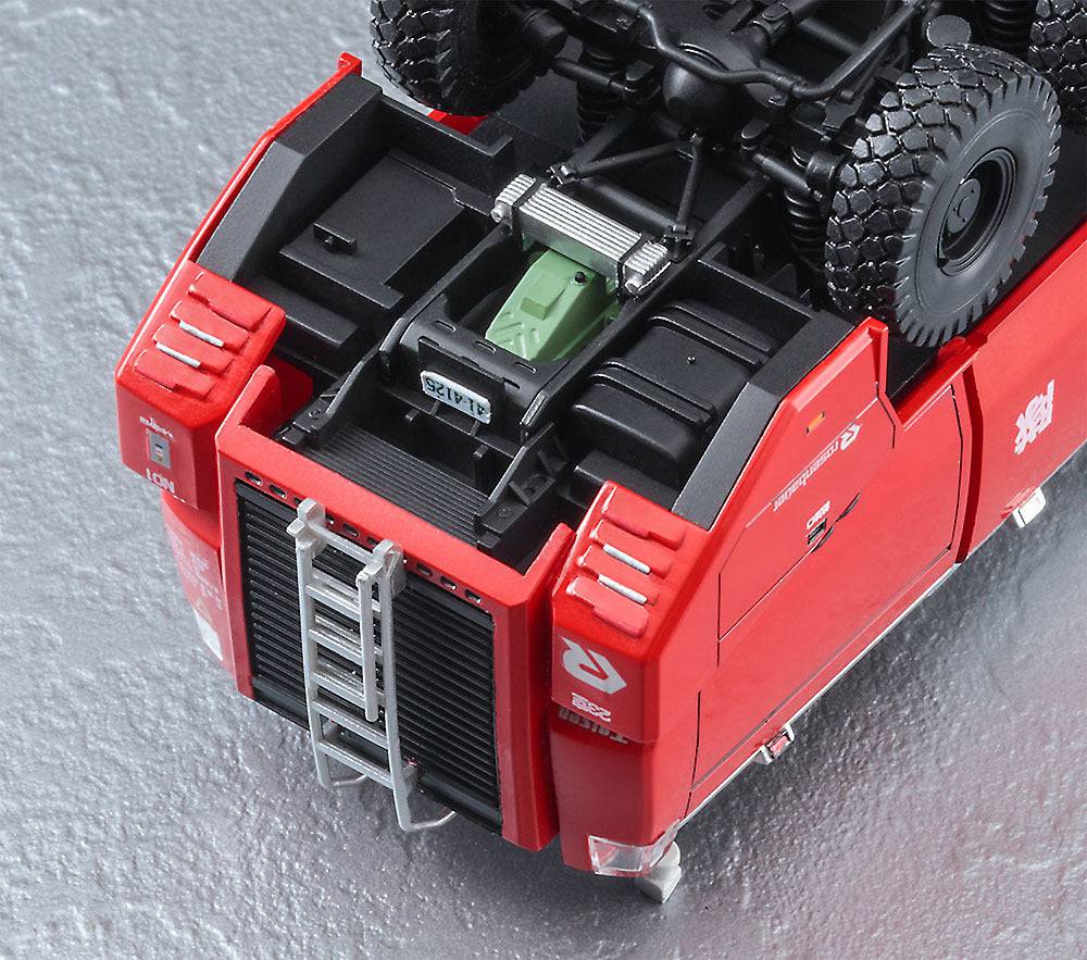 1/72 ROSENBAUER PANTHER 6 ƒ?6 AIRPORT CRASH TENDER - J.M.S.D.F. -