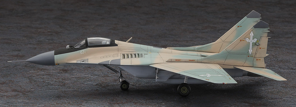 1/72 "Macross Zero" Mikoyan-29